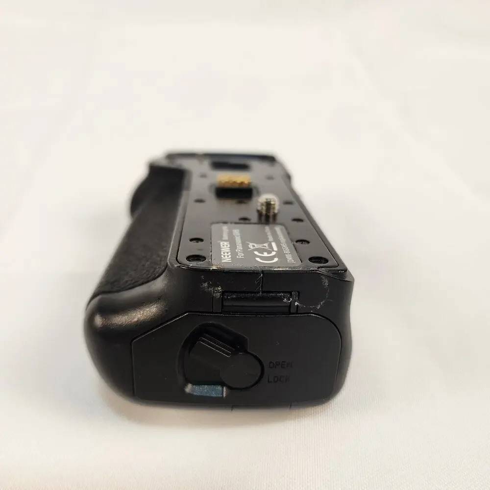 Neewer Battery Grip for Panasonic GH5 DMW-BGGH5 Replacement